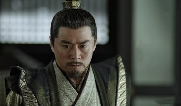 股票配资知识联系方式 演完礼部尚书演恶父，这个“剧抛脸”演员你认出来了吗？